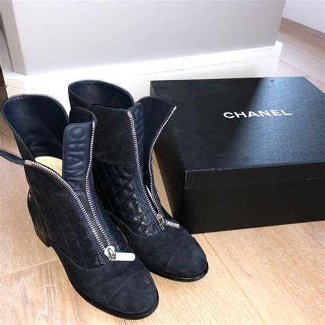 bleu Chanel boots